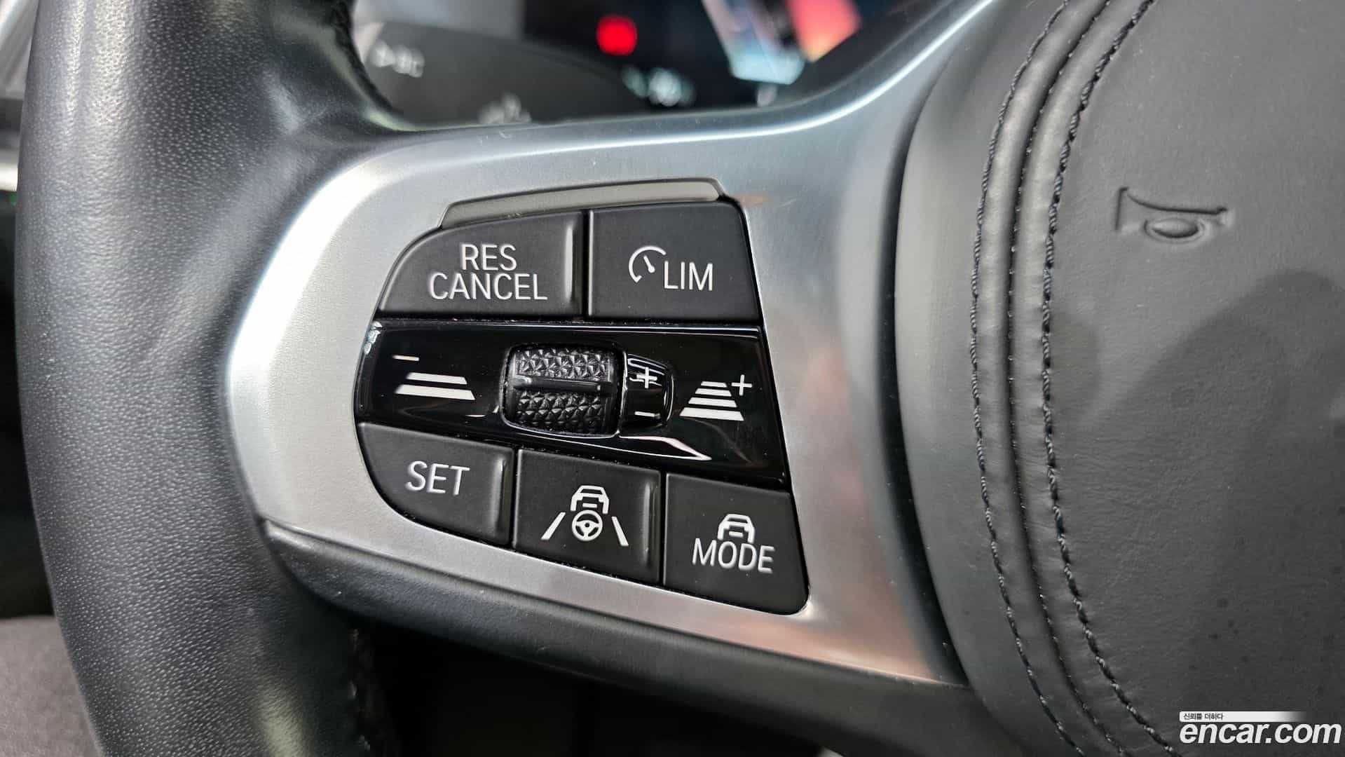 i4 BMW 2022.9-OPTION-041