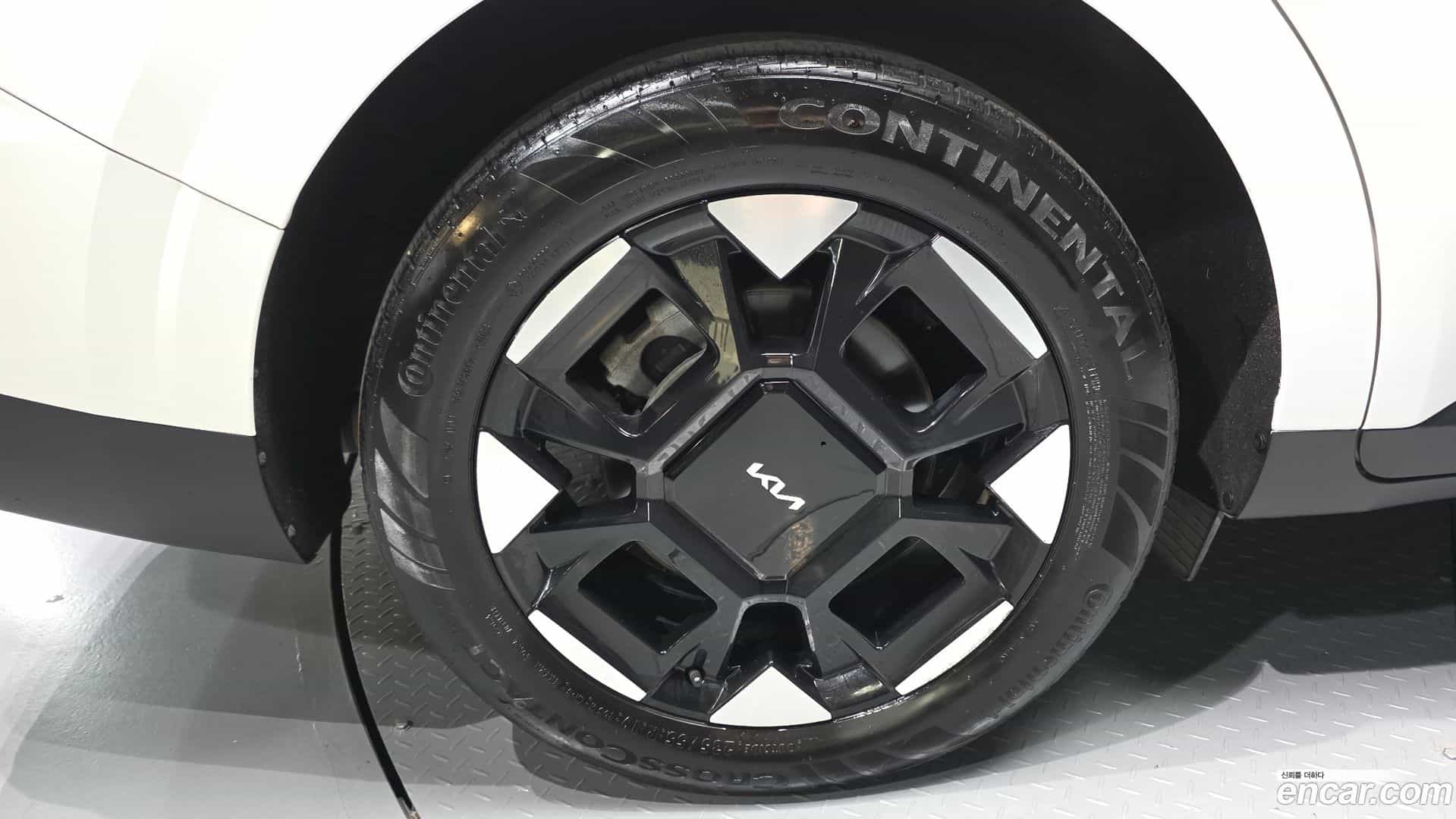 Canival Kia 2023.10-OUTER-005