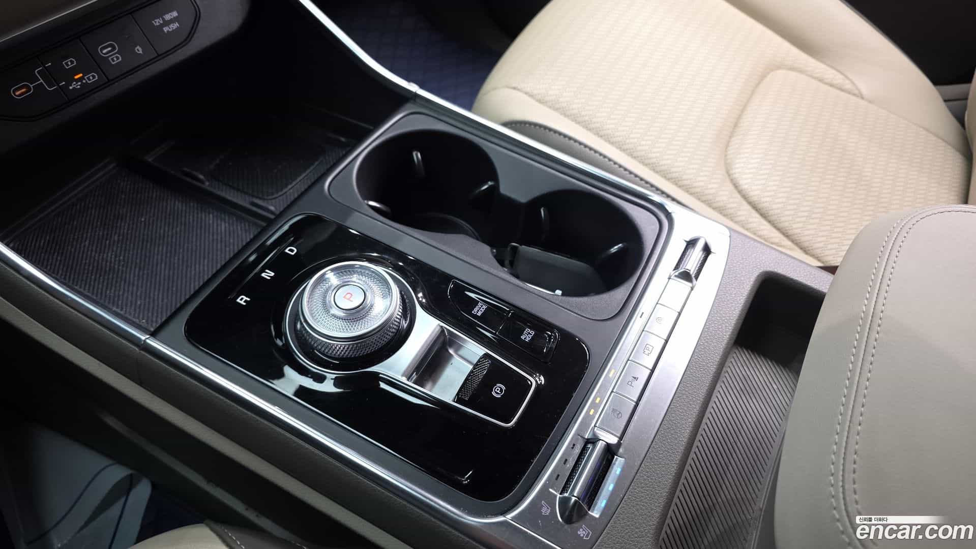Canival Kia 2023.10-INNER-009