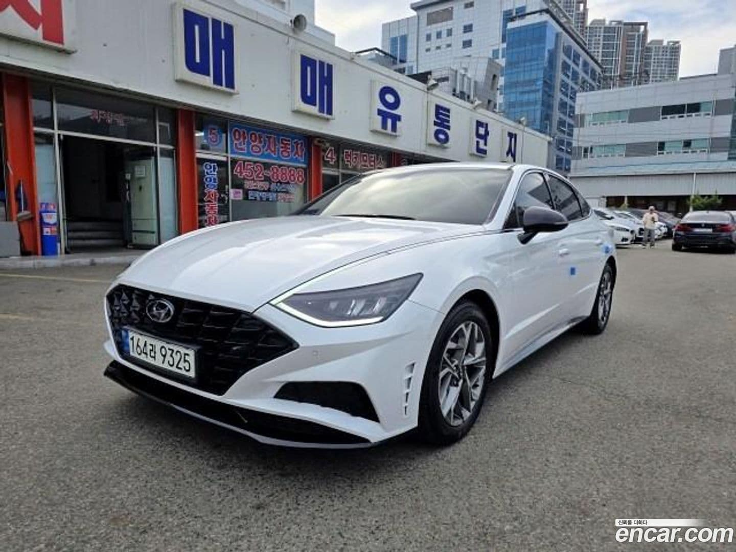 Main__Slider__Photo:Sonata Hyundai 2022.4-0