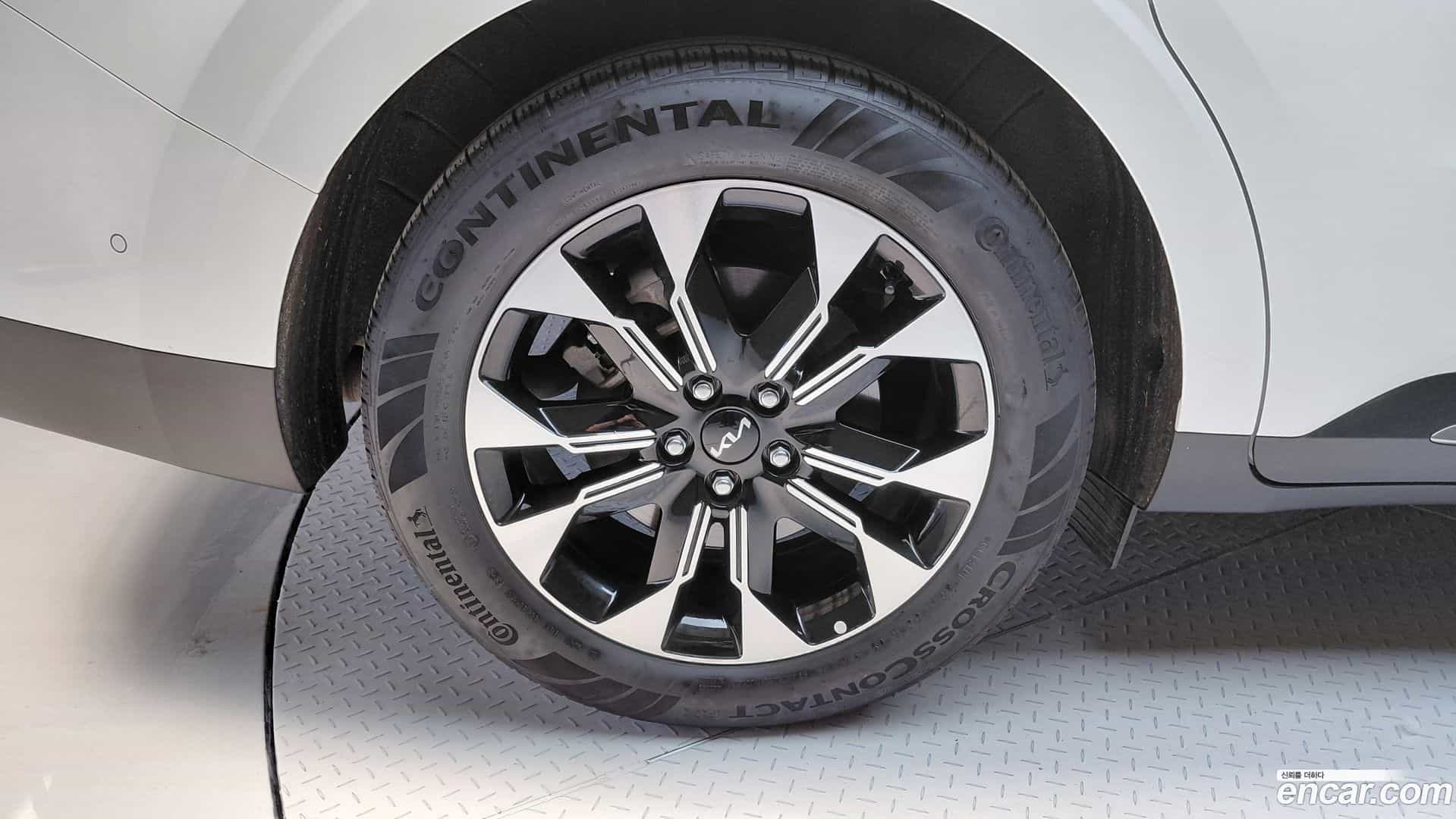 Canival Kia 2023.10-OUTER-005
