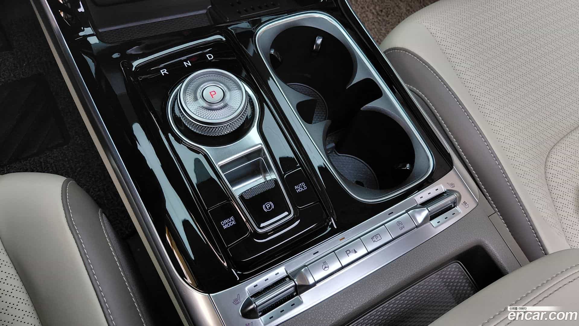 Canival Kia 2023.10-INNER-009