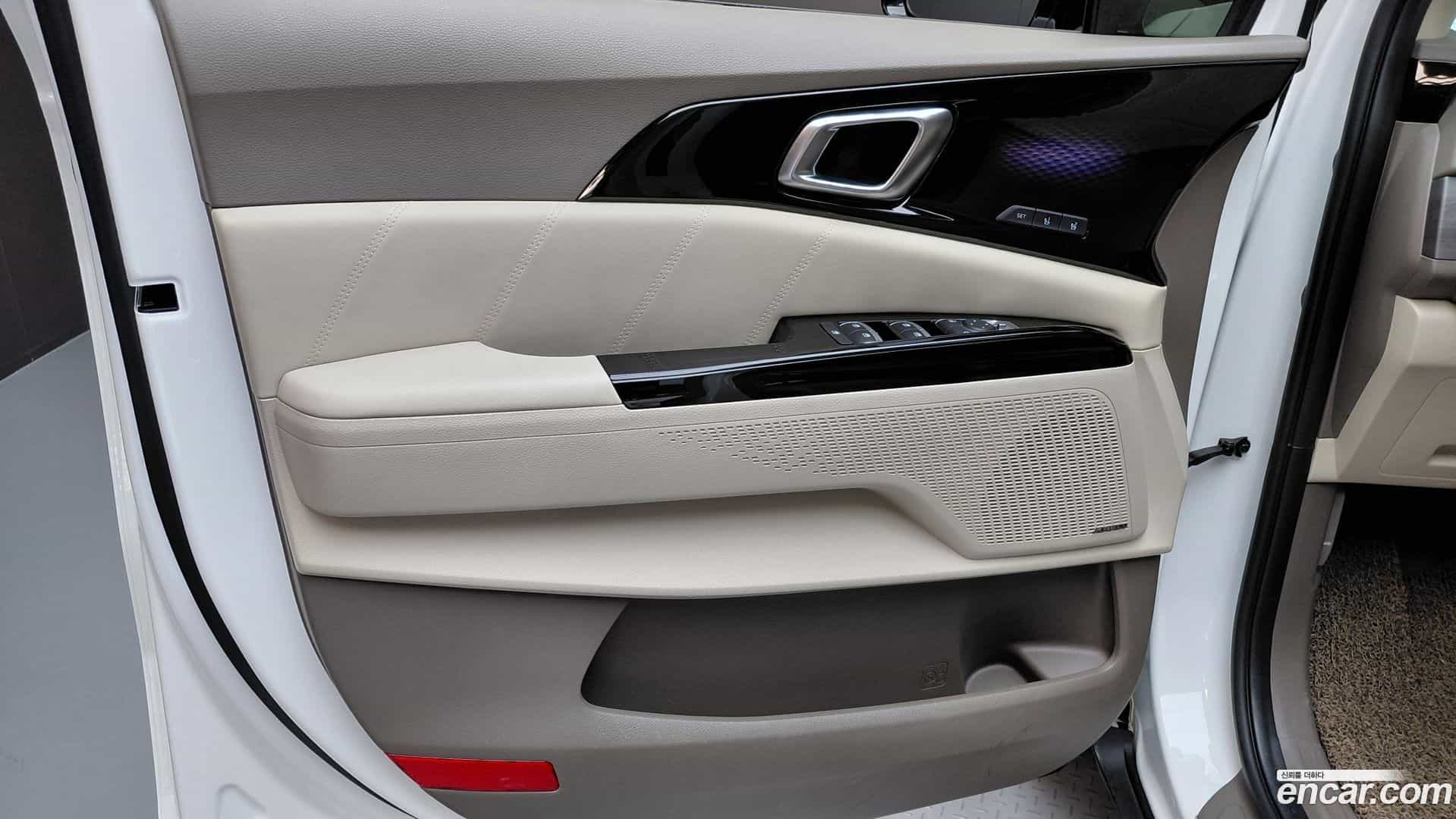 Canival Kia 2023.10-INNER-034