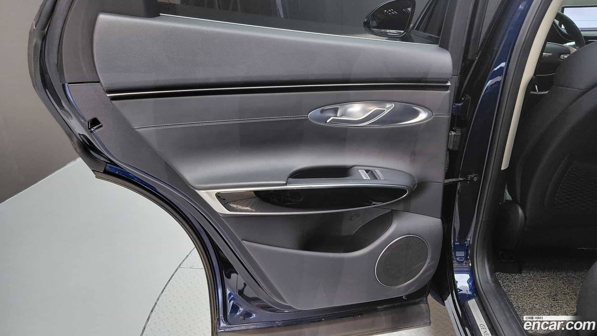 GV70 Genesis 2021.2-INNER-035
