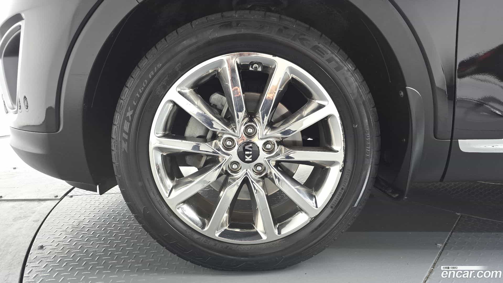 Sorento Kia 2015.4-OUTER-005