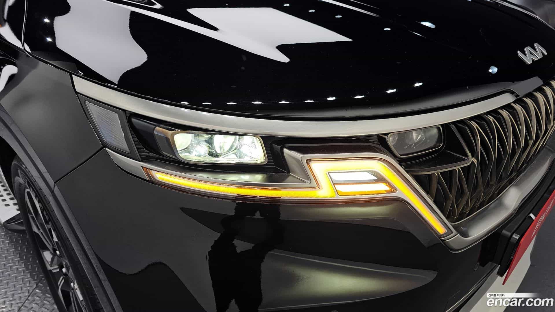 Canival Kia 2023.1-OUTER-032