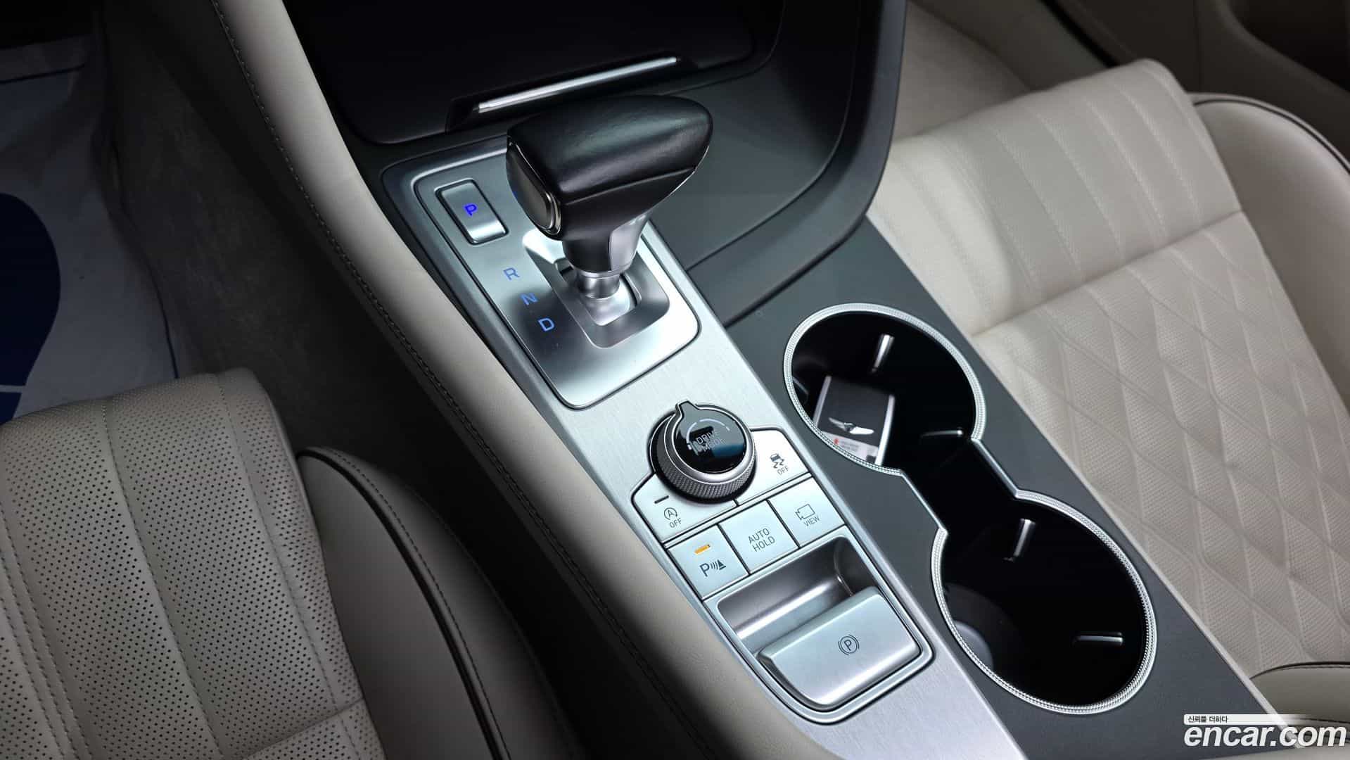 G70 Genesis 2018.2-INNER-009