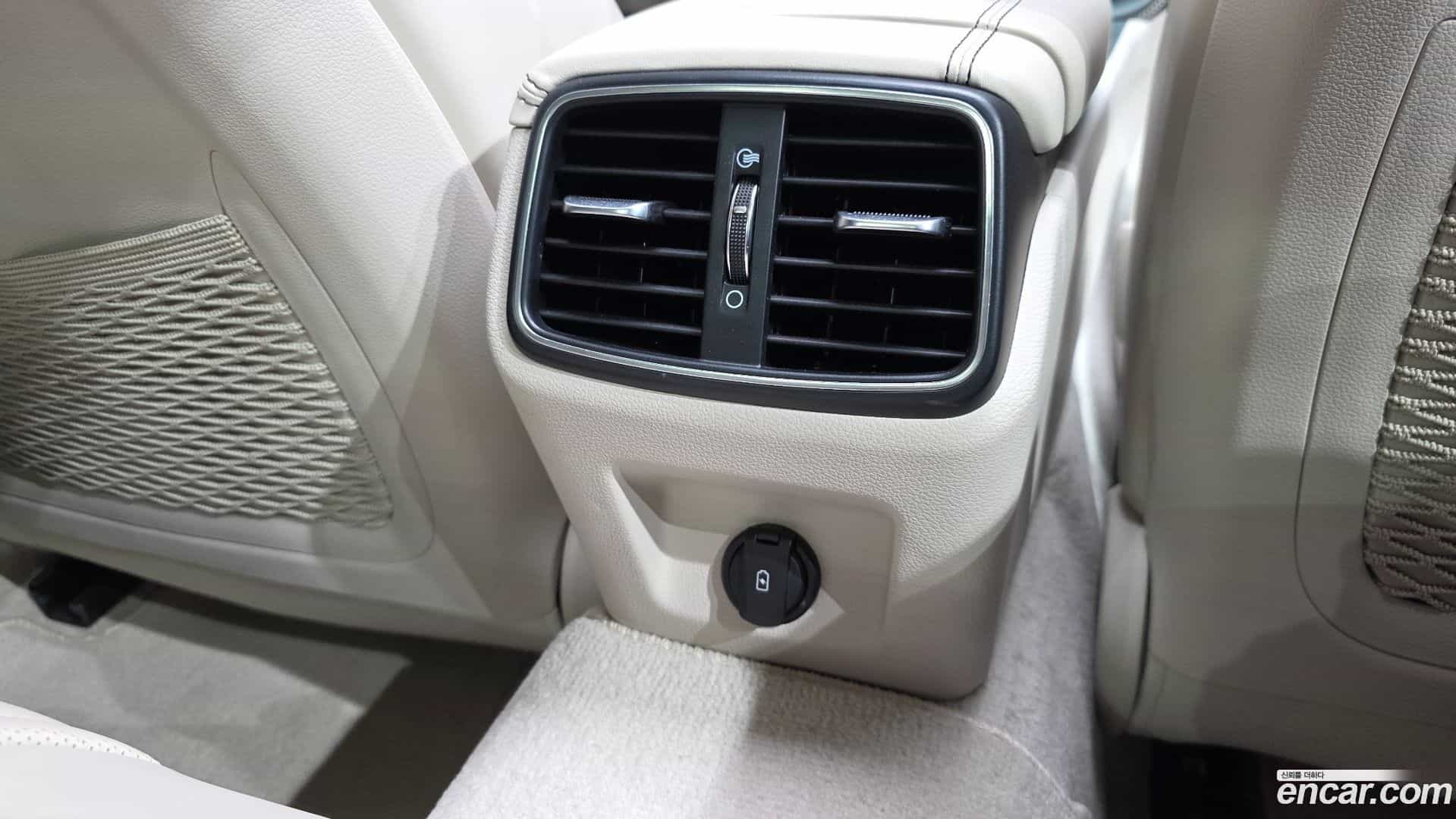 G70 Genesis 2018.2-OPTION-046
