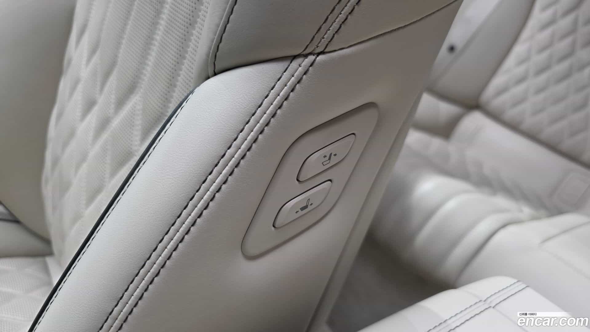 G70 Genesis 2018.2-OPTION-049