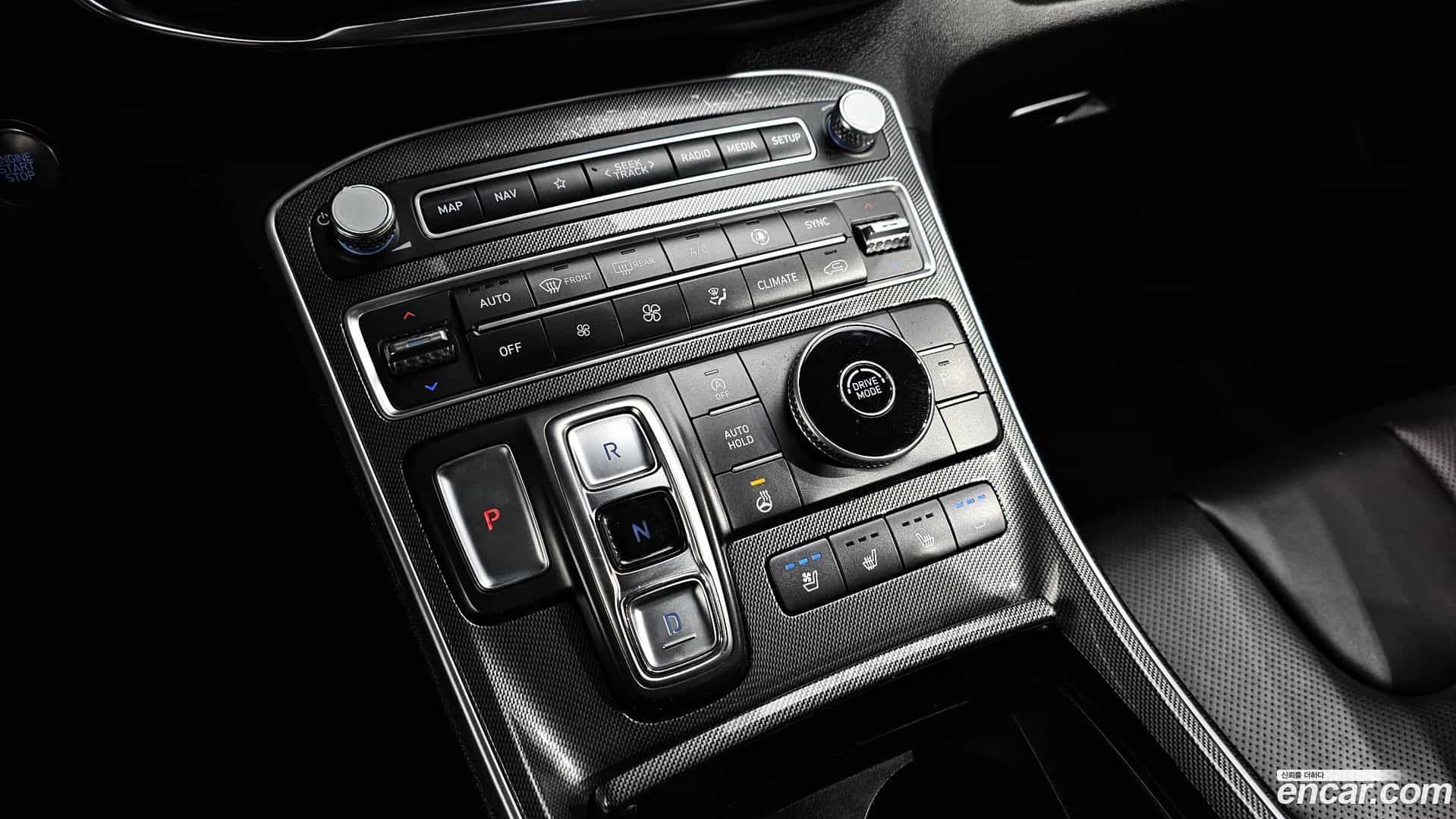 Santafe Hyundai 2022.2-INNER-009