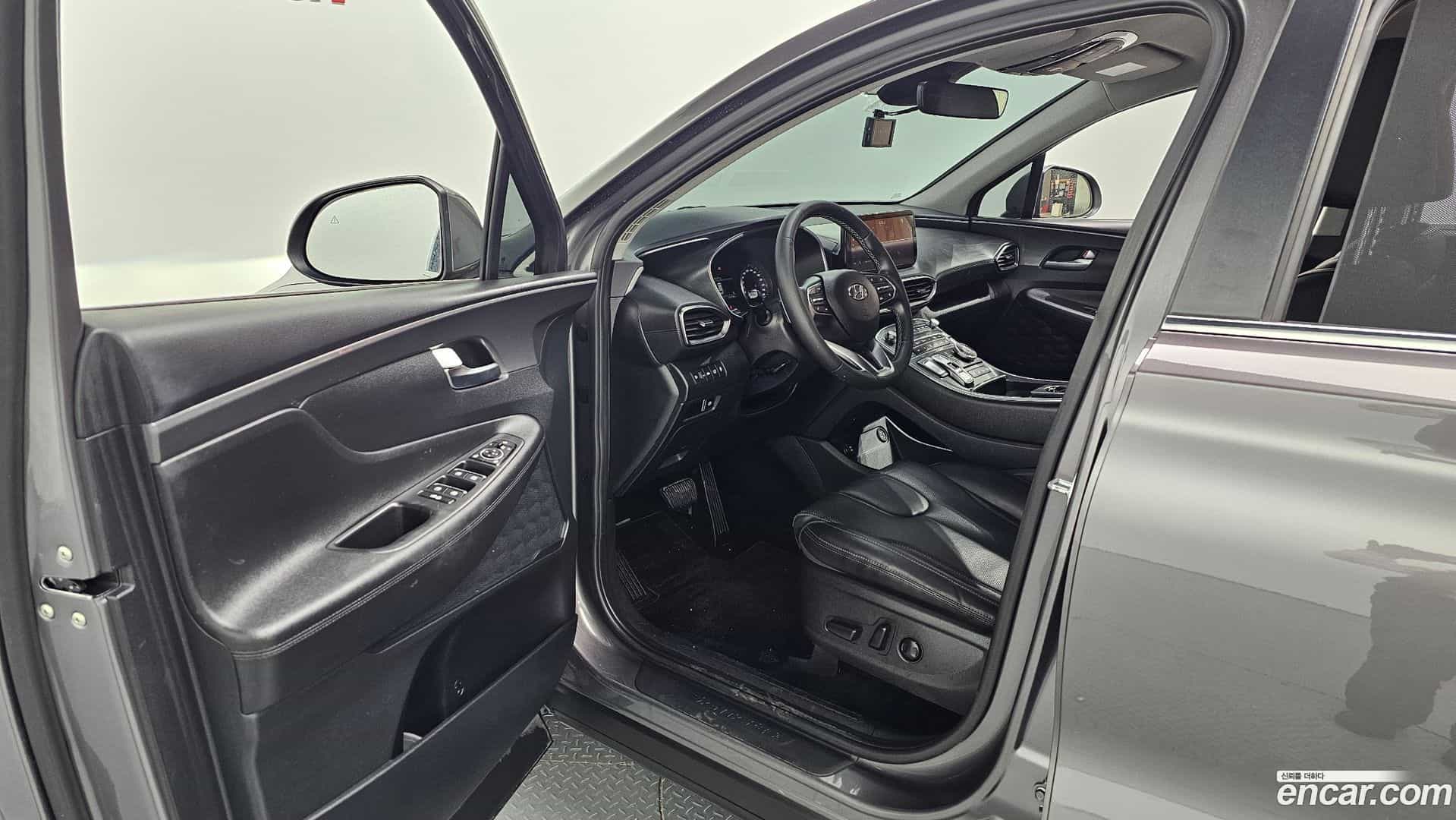 Santafe Hyundai 2022.2-INNER-036