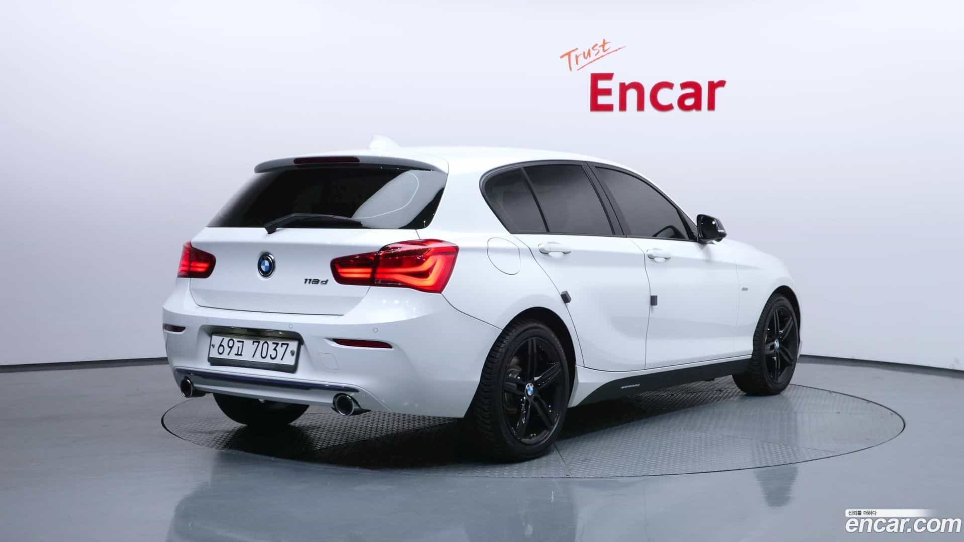 1-Series BMW 2017.3-OUTER-002