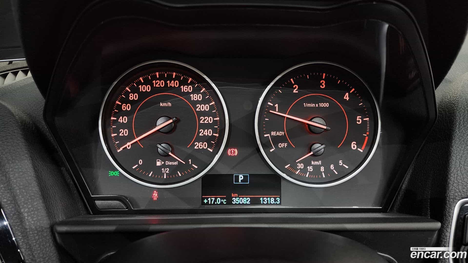 1-Series BMW 2017.3-INNER-008