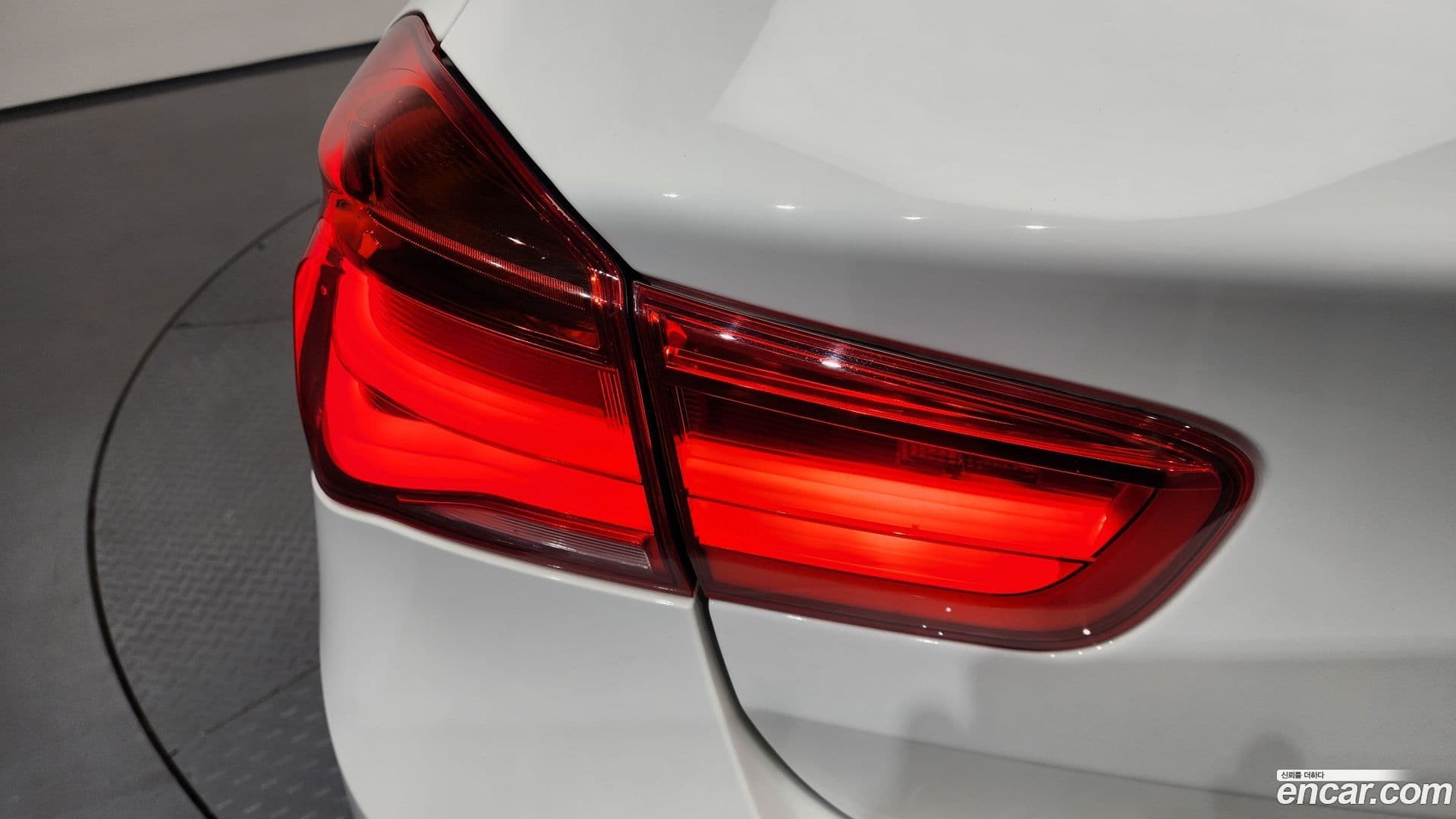 Main__Slider__Photo:1-Series BMW 2017.3-22