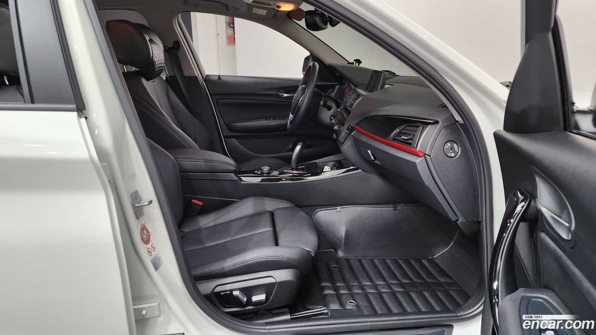 1-Series BMW 2017.3-INNER-036