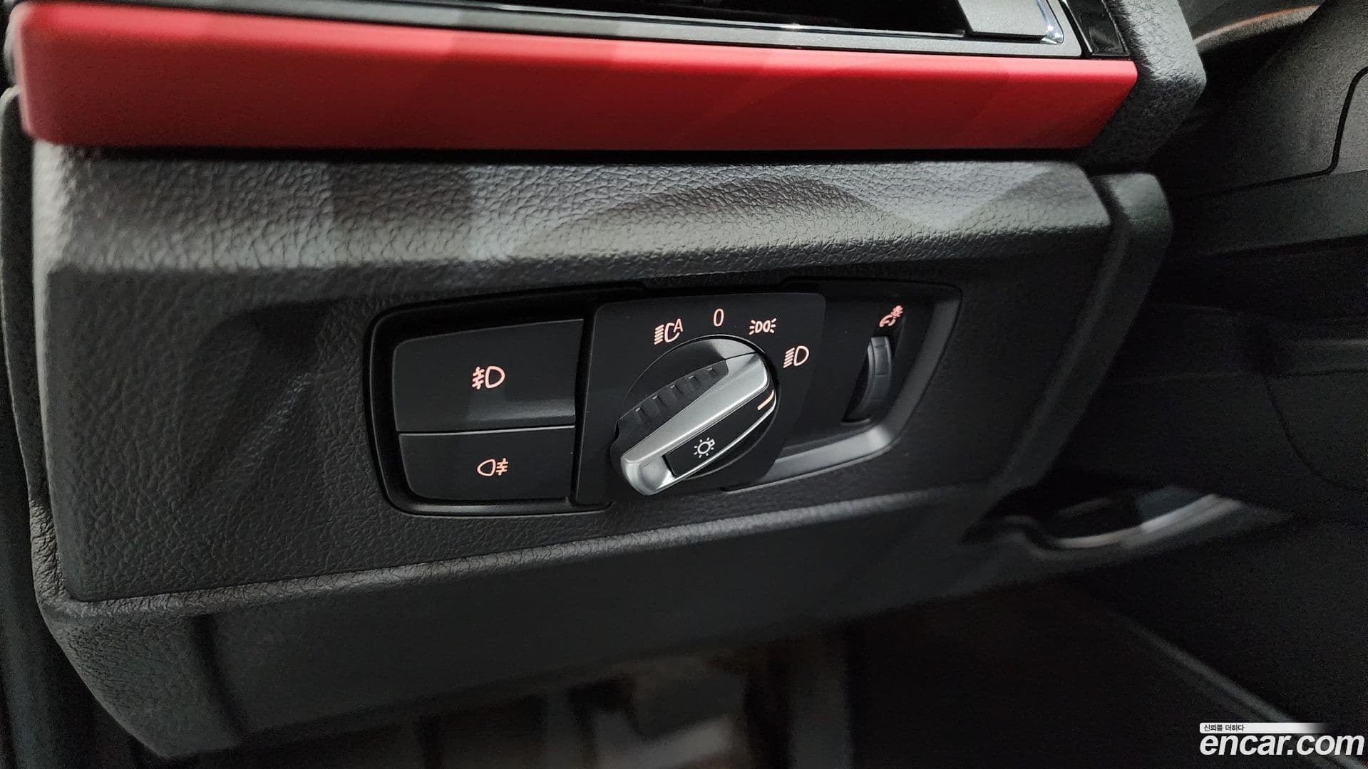 Main__Slider__Photo:1-Series BMW 2017.3-26