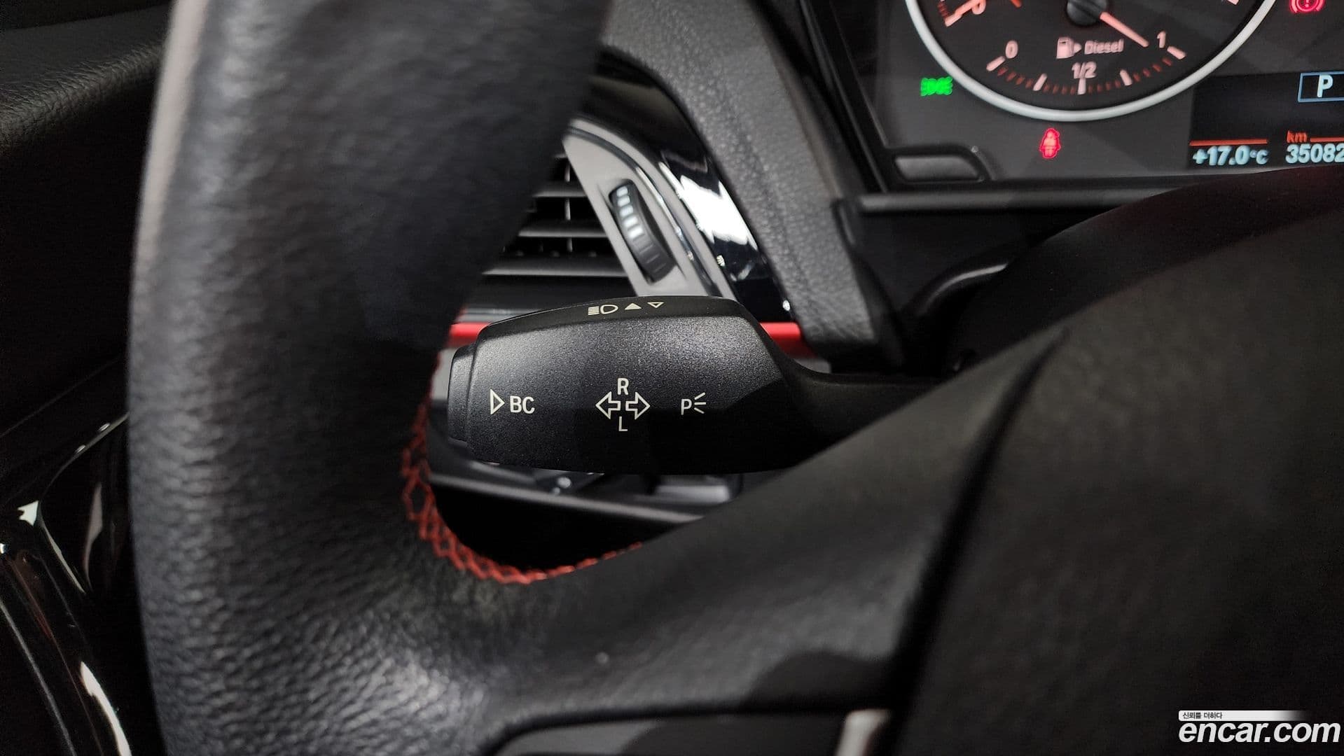 Main__Slider__Photo:1-Series BMW 2017.3-27