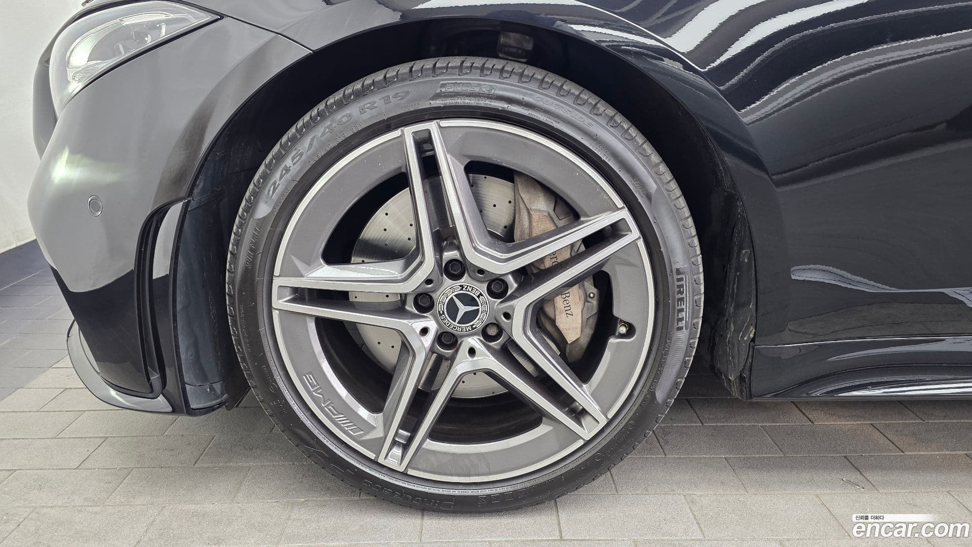 Main__Slider__Photo:CLS-Class Mercedes-Benz 2020.2-4