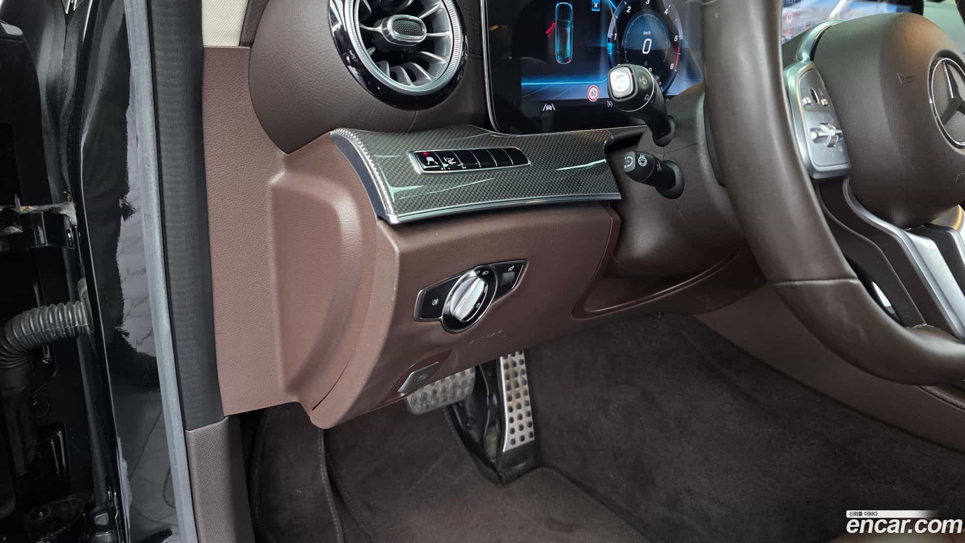 CLS-Class Mercedes-Benz 2020.2-OPTION-042