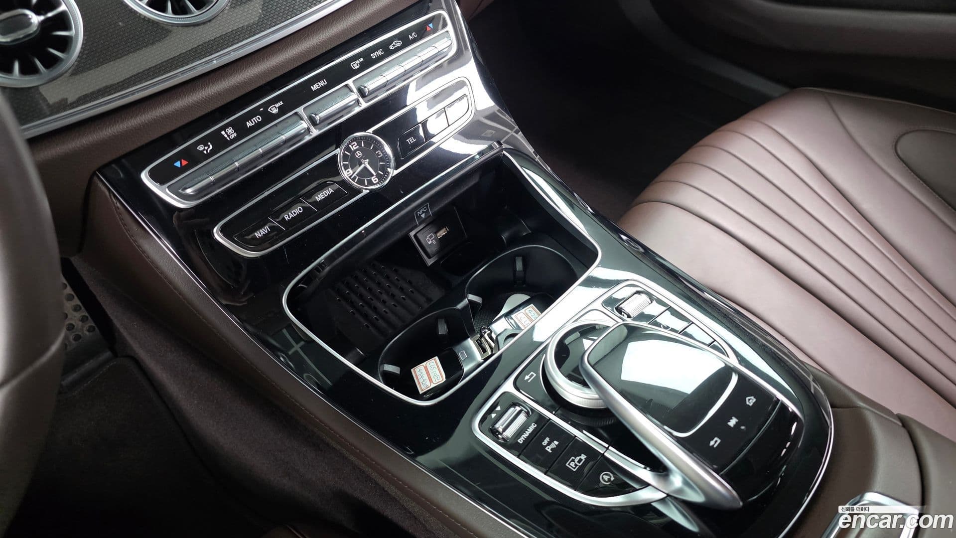 Main__Slider__Photo:CLS-Class Mercedes-Benz 2020.2-34