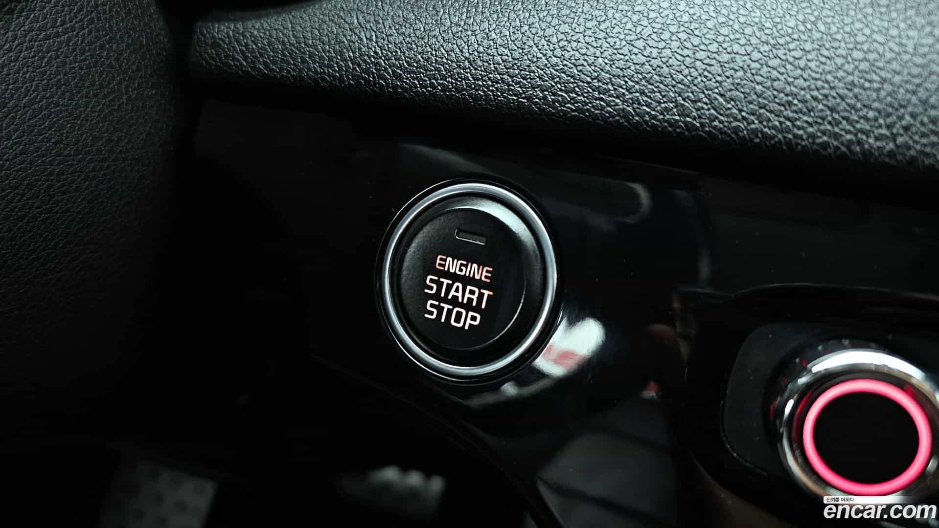 Sportage Kia 2015.8-OPTION-023