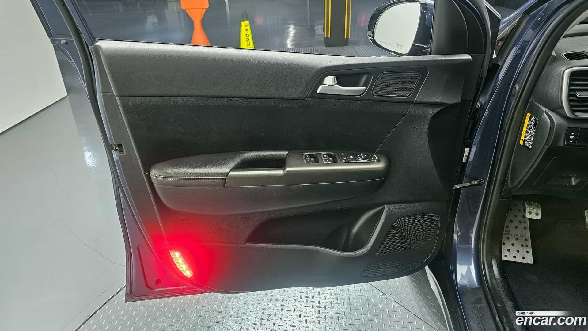 Sportage Kia 2015.8-INNER-034