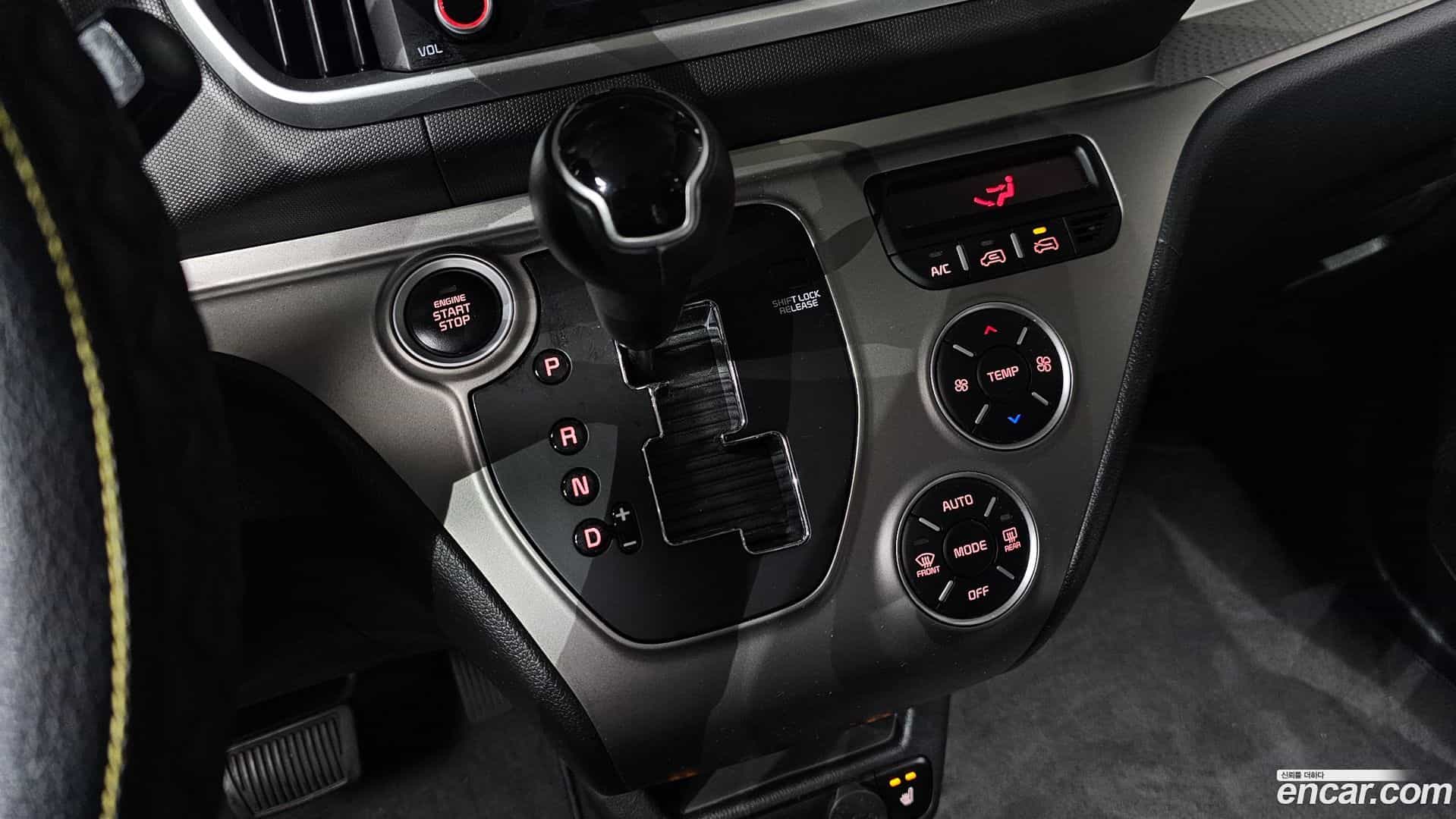 RAY Kia 2021.1-INNER-009