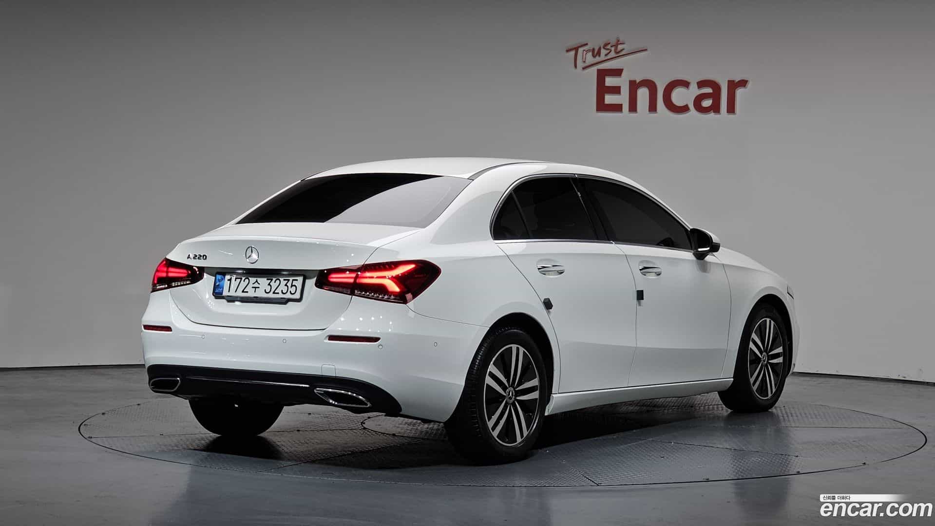 A-Class Mercedes-Benz 2020.11-OUTER-002