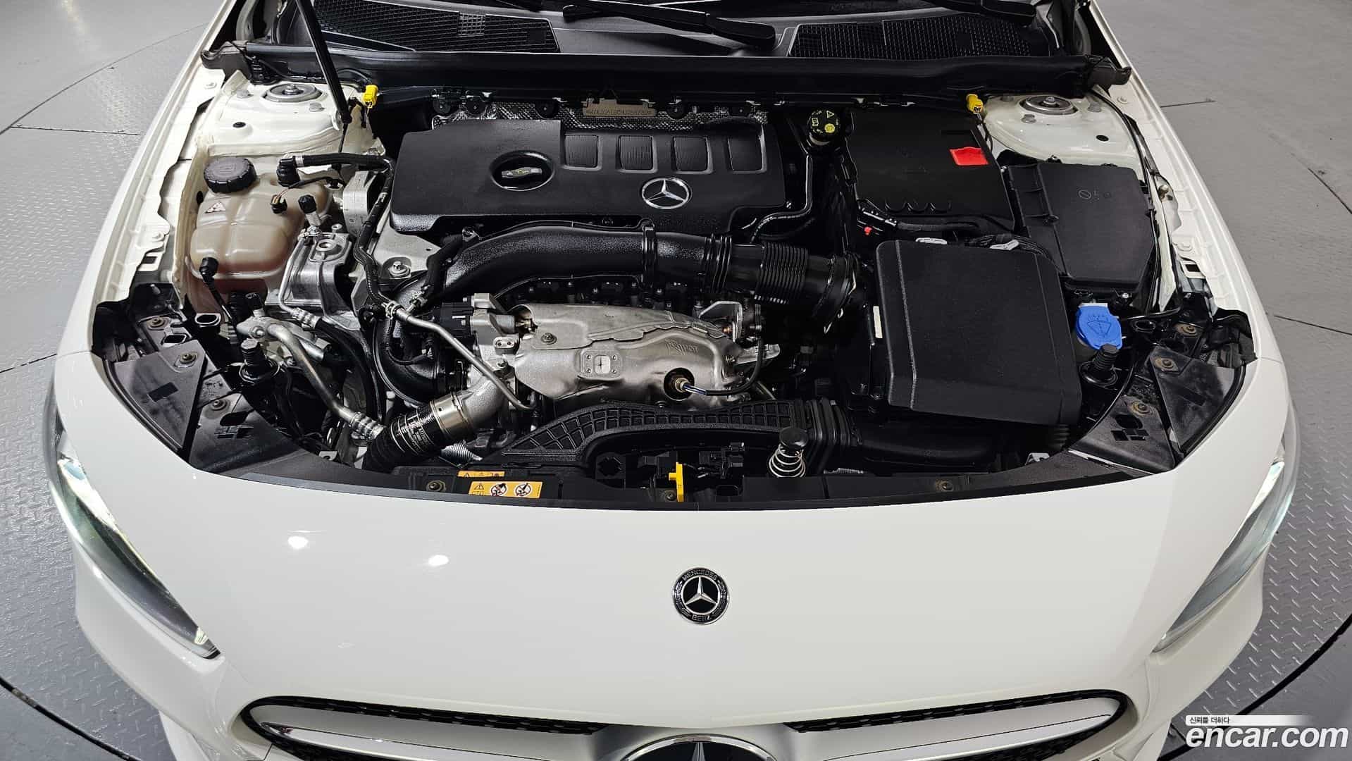 A-Class Mercedes-Benz 2020.11-OUTER-006