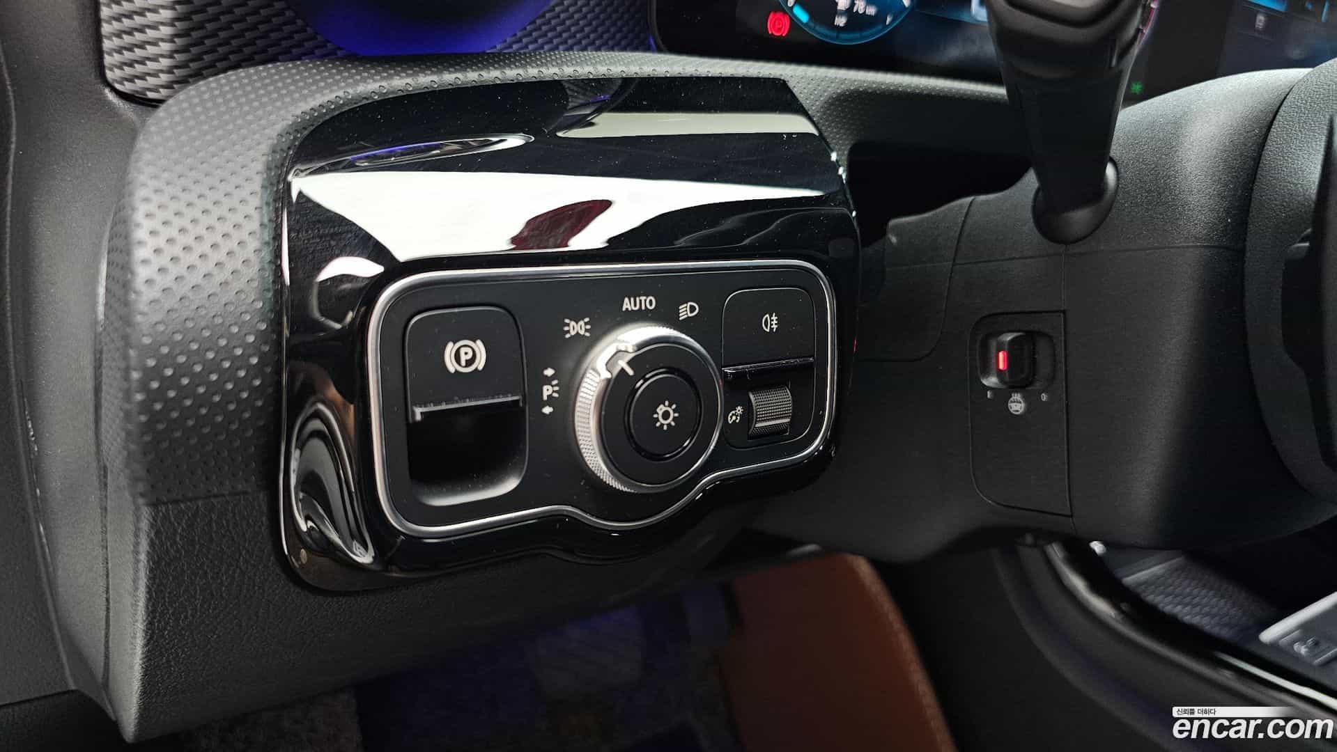 A-Class Mercedes-Benz 2020.11-OPTION-023