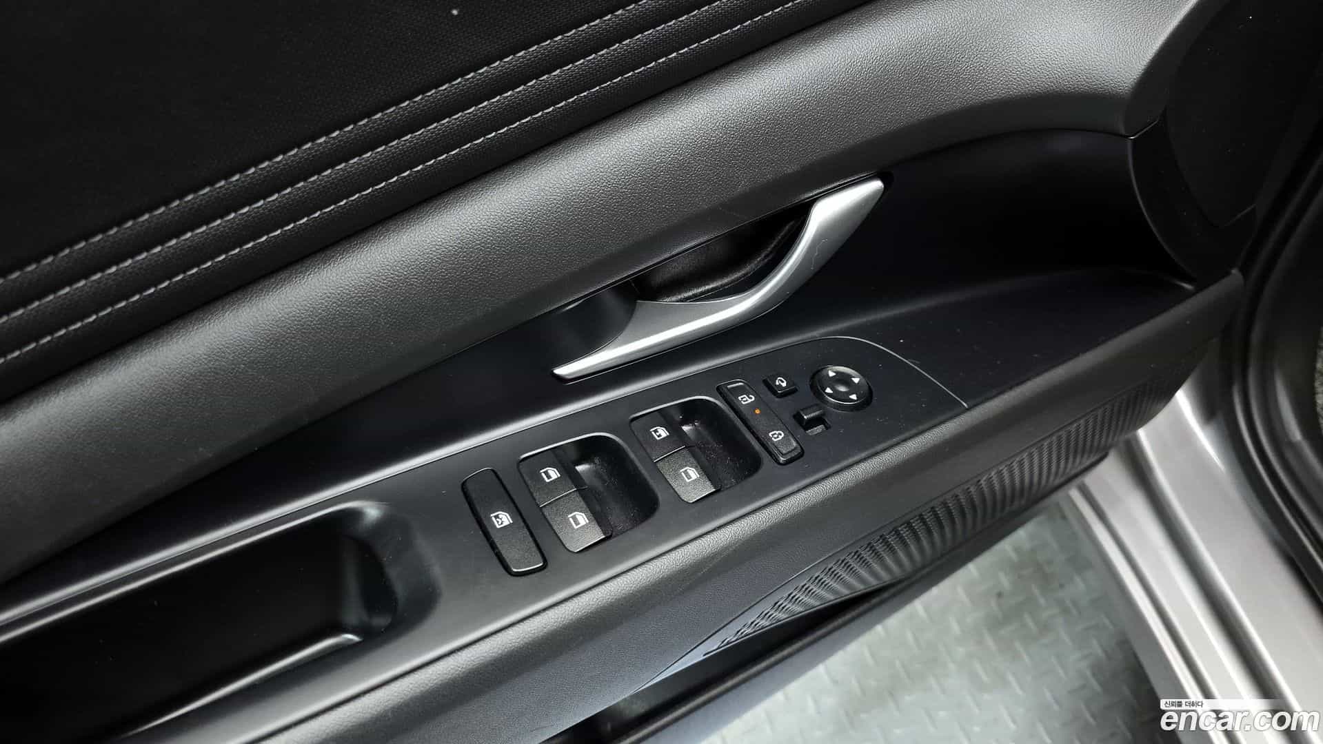 AVANTE Hyundai 2024.0-OPTION-023