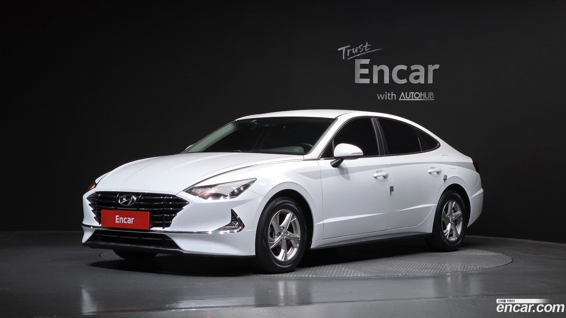 Main__Slider__Photo:Sonata Hyundai 2019.10-0