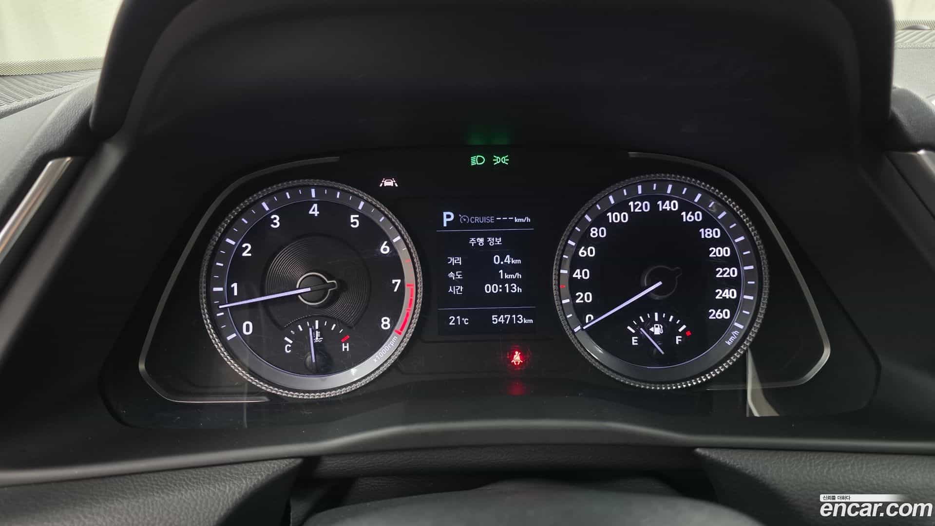 Sonata Hyundai 2019.10-INNER-008