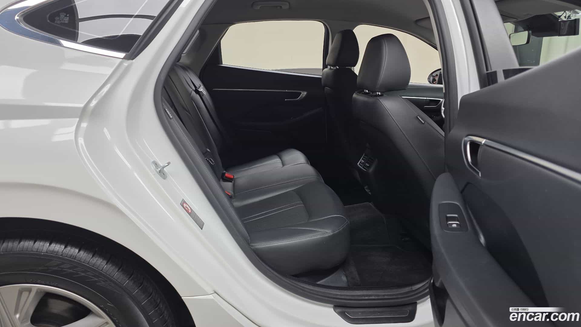 Sonata Hyundai 2019.10-OPTION-016