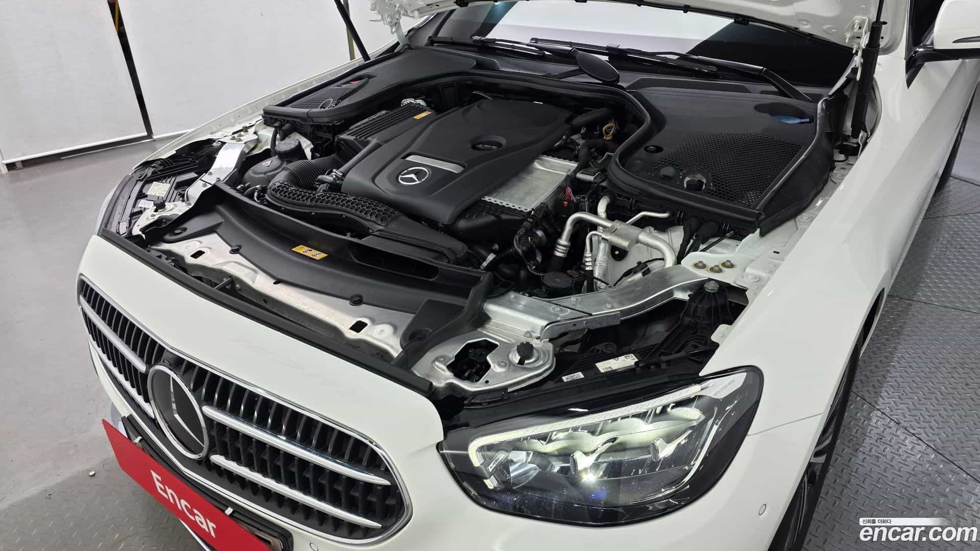 E-Class Mercedes-Benz 2022.2-OUTER-006