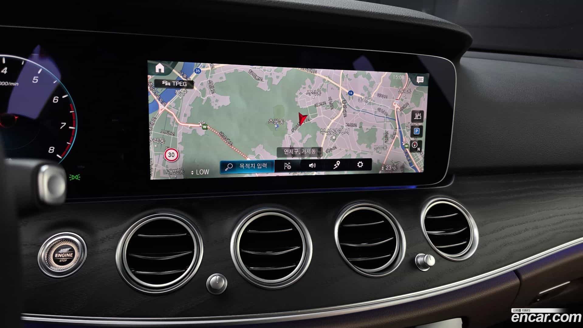 E-Class Mercedes-Benz 2022.2-OPTION-018
