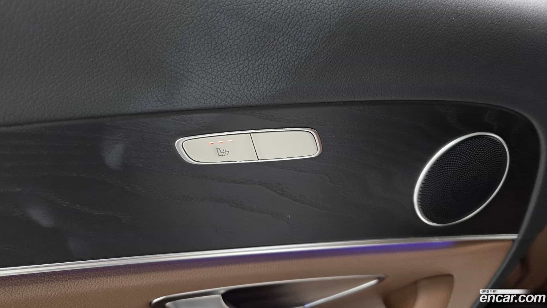 E-Class Mercedes-Benz 2022.2-OPTION-040