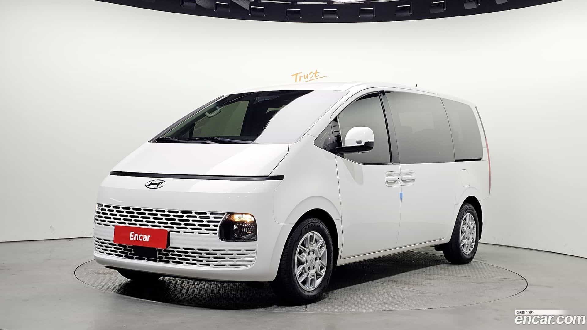 Staria Hyundai 2022.4-OUTER-001