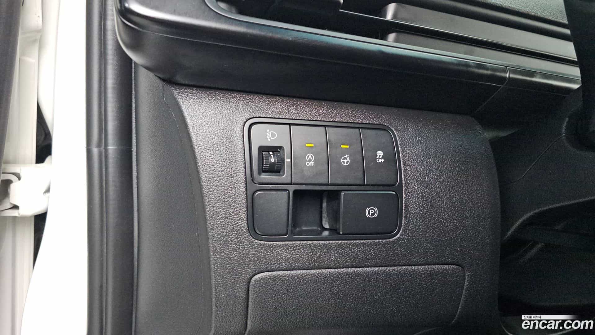 Staria Hyundai 2022.4-OPTION-018