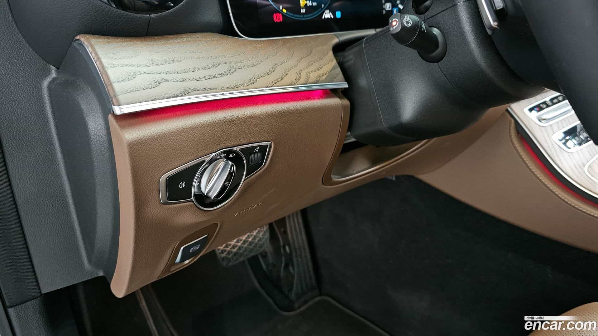 E-Class Mercedes-Benz 2023.10-OPTION-024