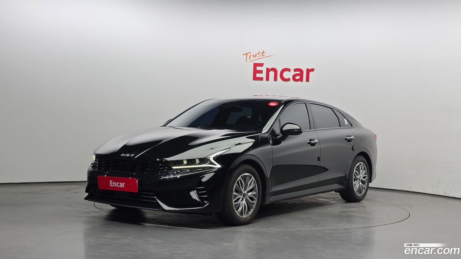 Main__Slider__Photo:K5 Kia 2023.1-0
