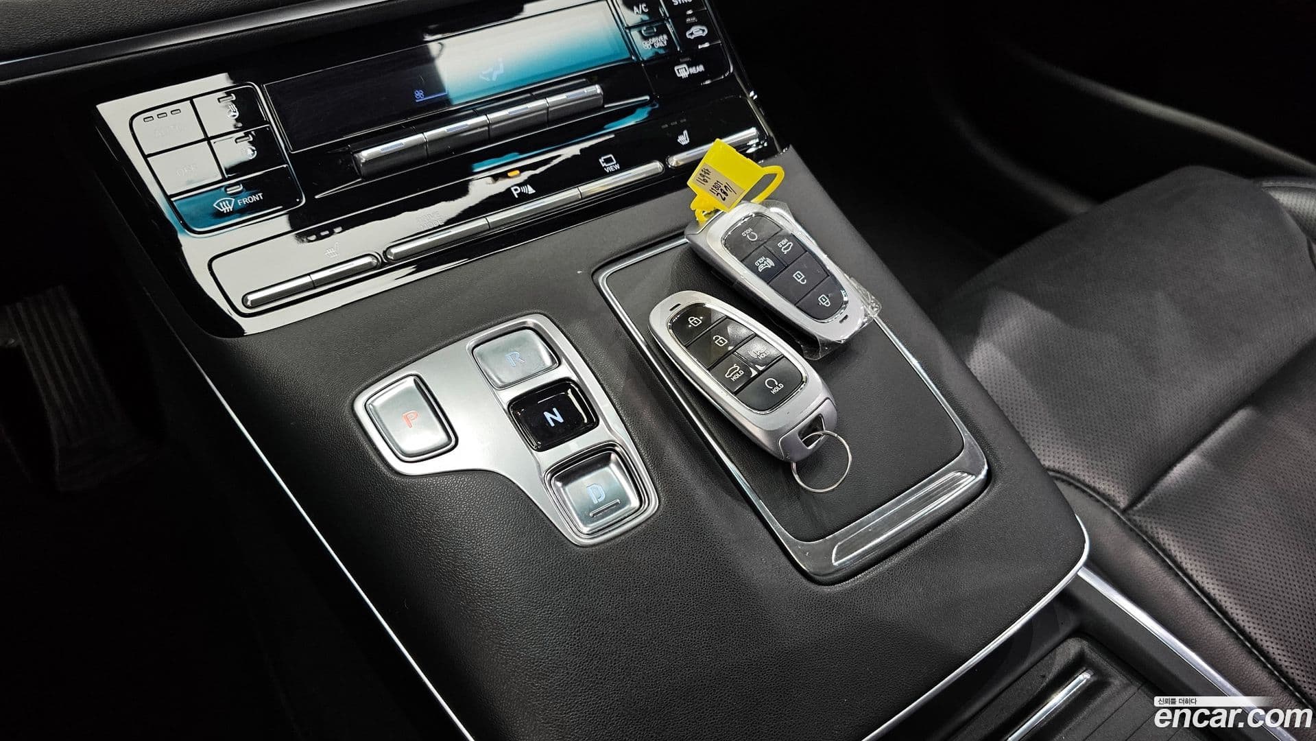 Main__Slider__Photo:Grandeur Hyundai 2022.3-8