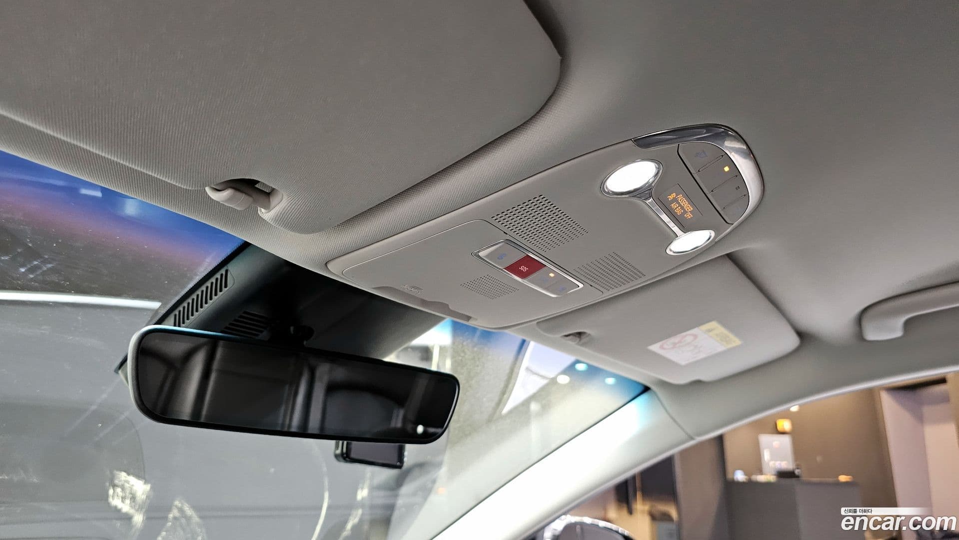 Main__Slider__Photo:Grandeur Hyundai 2022.3-18