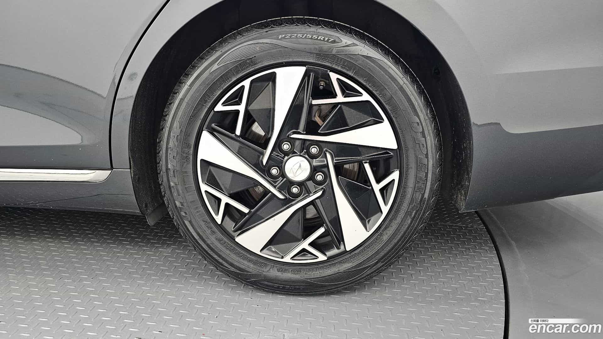 Grandeur Hyundai 2022.3-OUTER-031