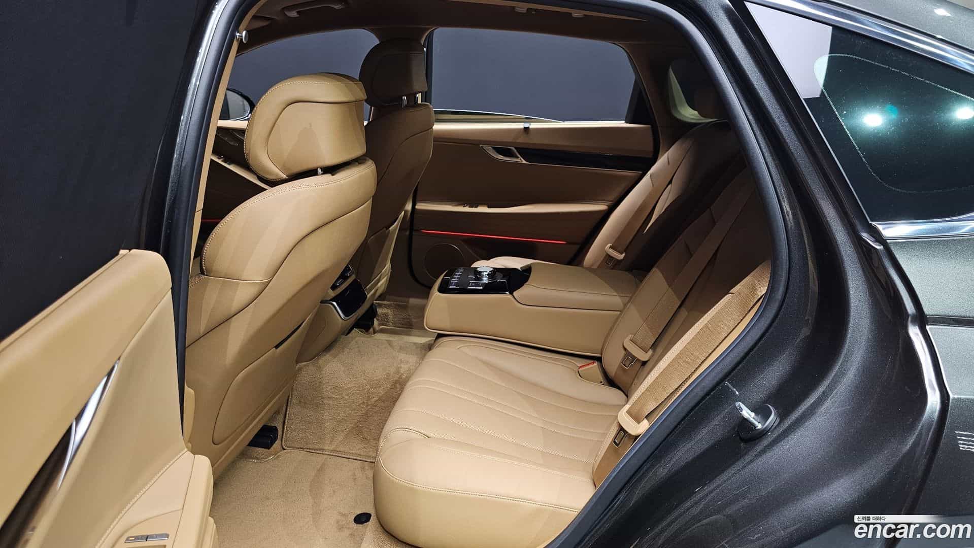 G80 Genesis 2024.8-INNER-036