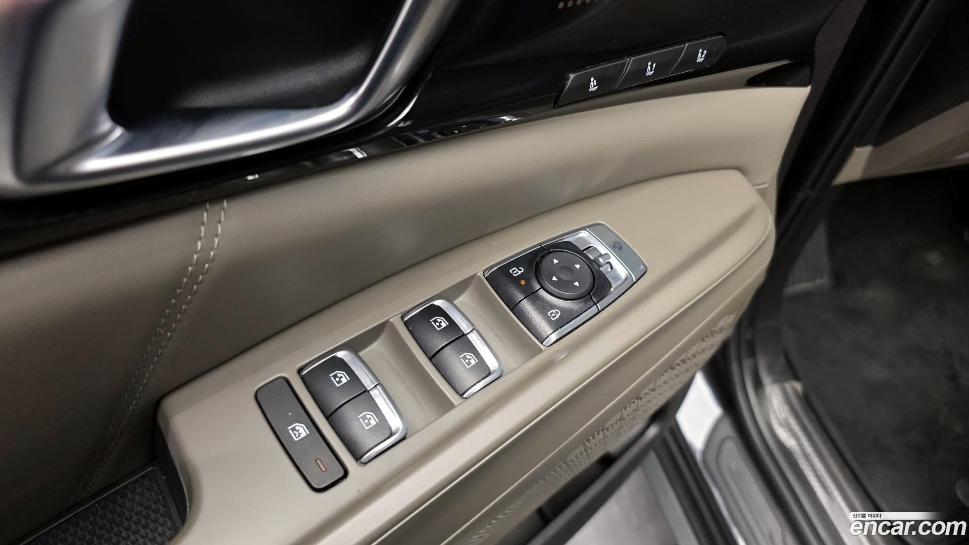 Main__Slider__Photo:Canival Kia 2024.5-12