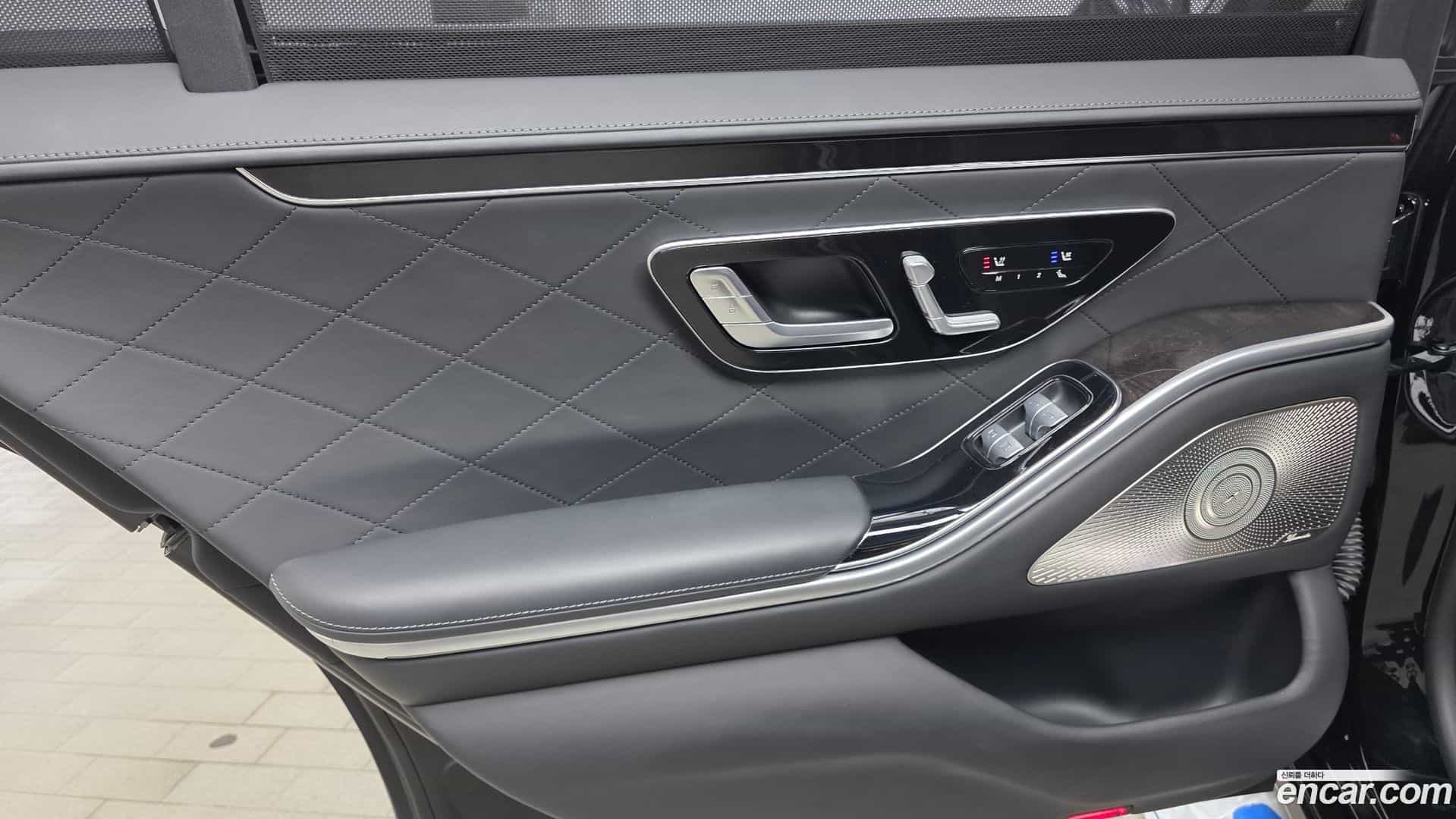 S-Class Mercedes-Benz 2021.5-INNER-035