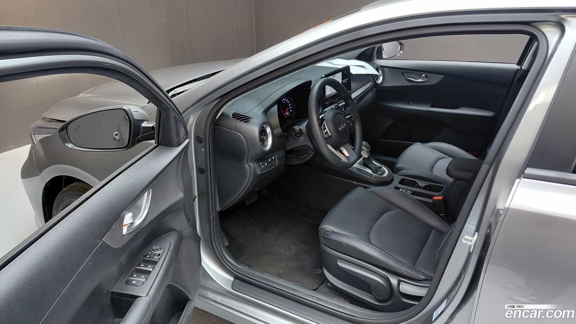K3 Kia 2023.3-INNER-035