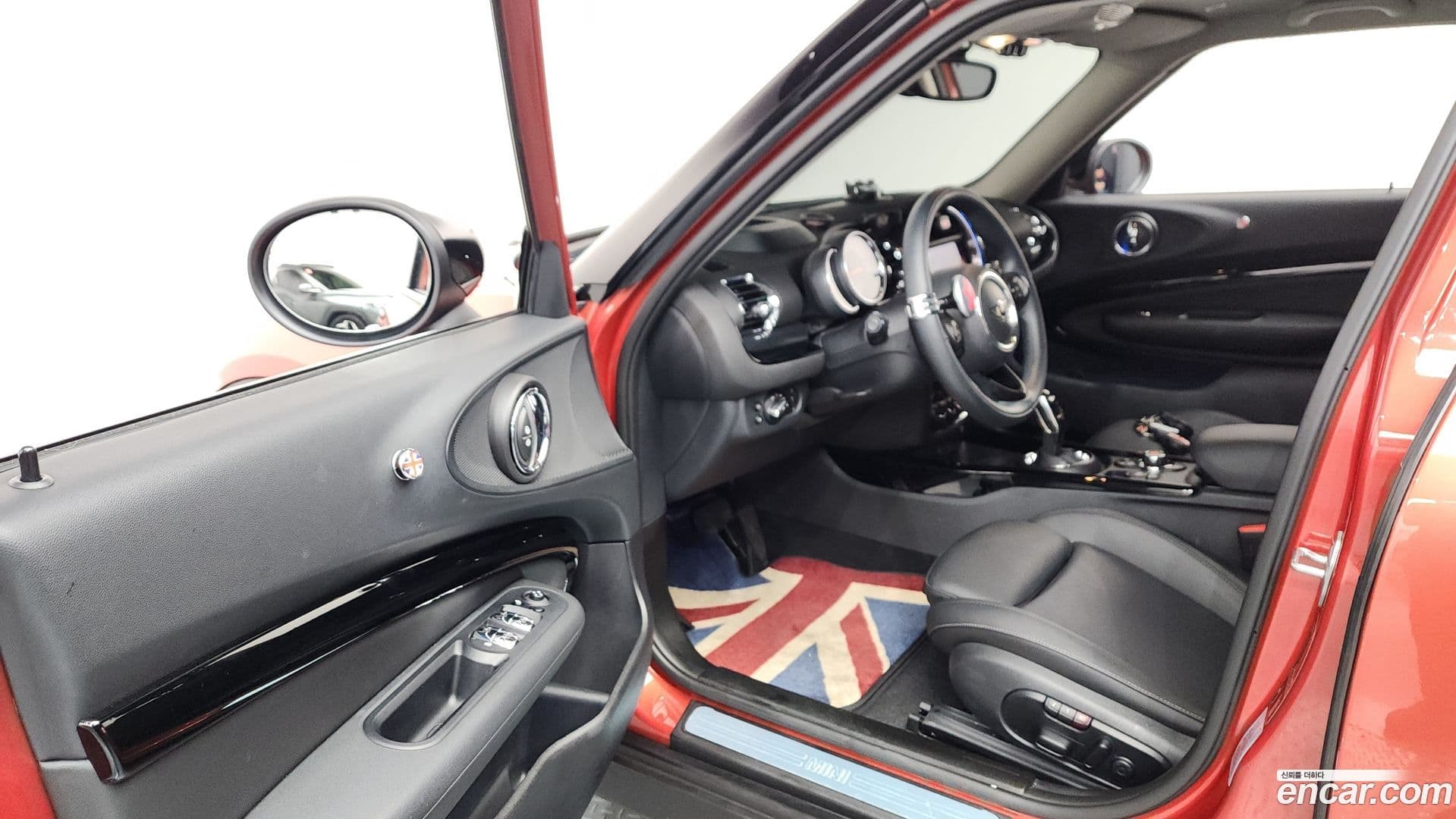 Main__Slider__Photo:Clubman Mini 2020.4-9