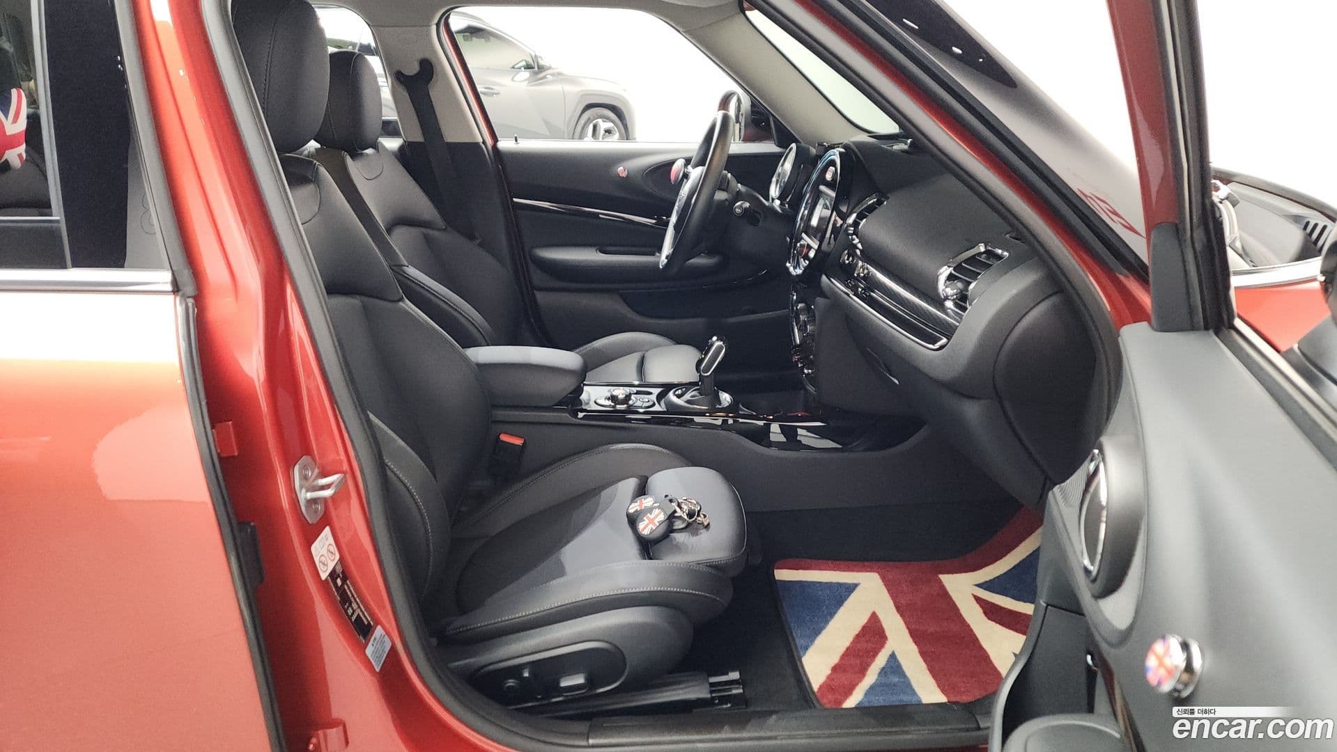 Main__Slider__Photo:Clubman Mini 2020.4-25